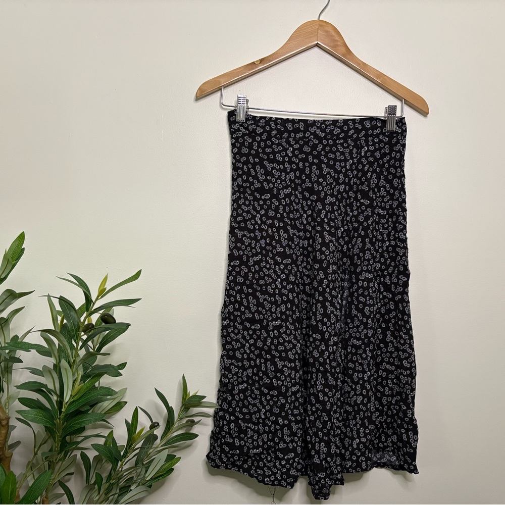 Daisy Floral Midi Skirt